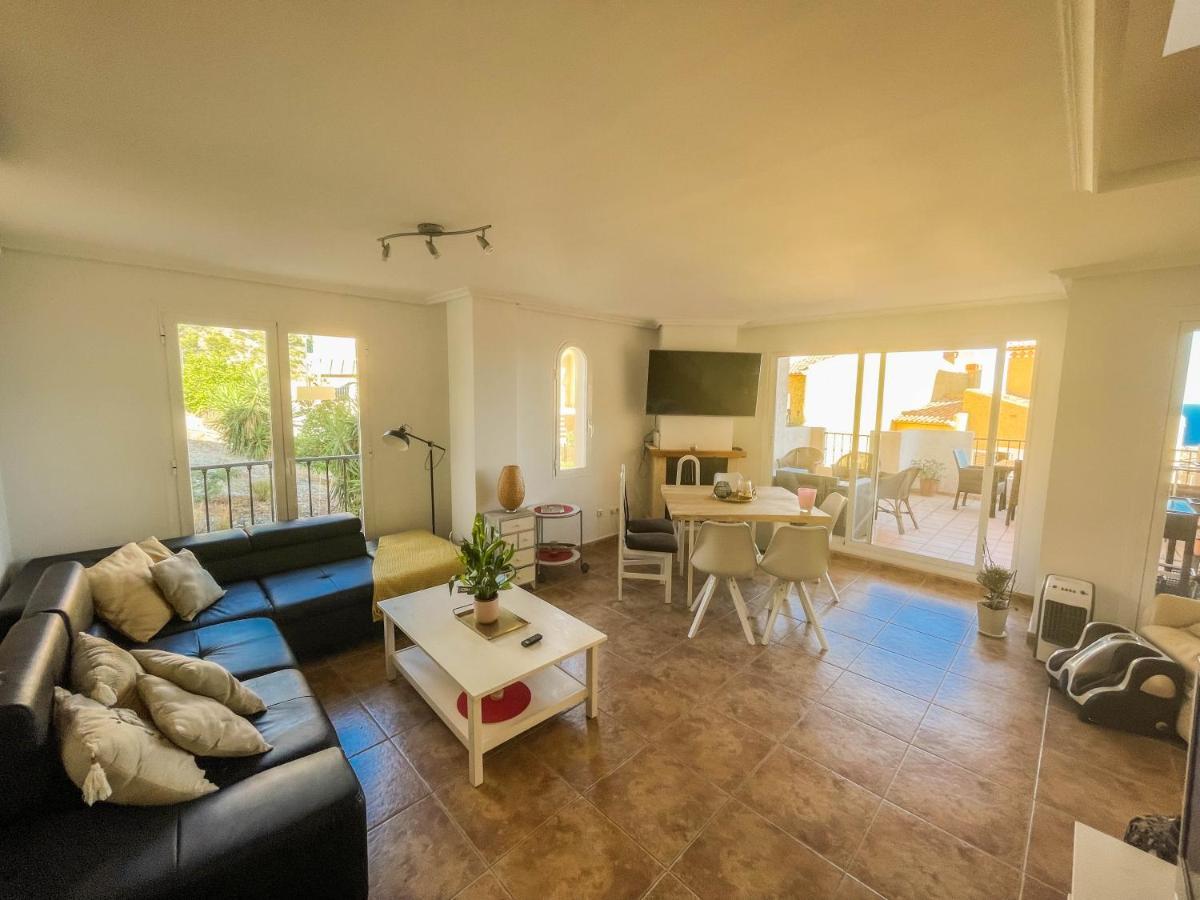 Villa Charming Townhouse With Sea Views & Pool In Altea à Calp Extérieur photo