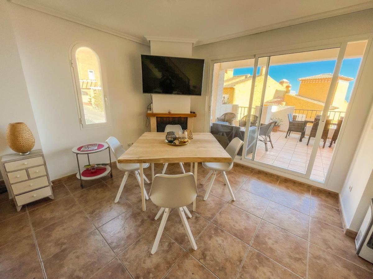 Villa Charming Townhouse With Sea Views & Pool In Altea à Calp Extérieur photo