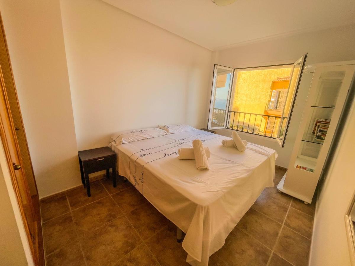 Villa Charming Townhouse With Sea Views & Pool In Altea à Calp Extérieur photo